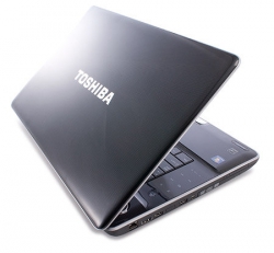 Toshiba Satellite P505-S8010